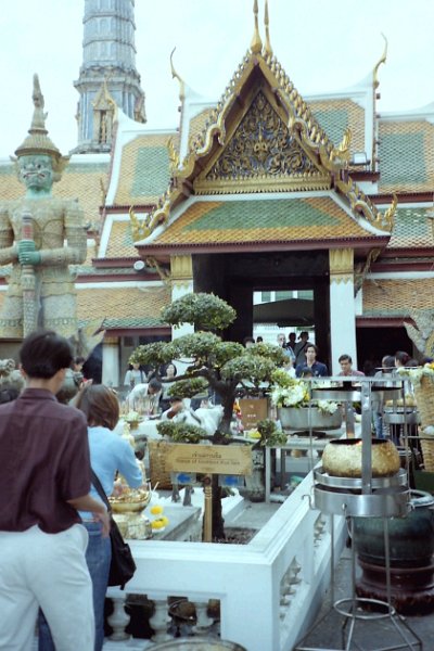 Thailand 2001-BcKP215.JPG